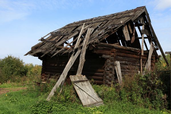Pole Barn Demolition in Duluth